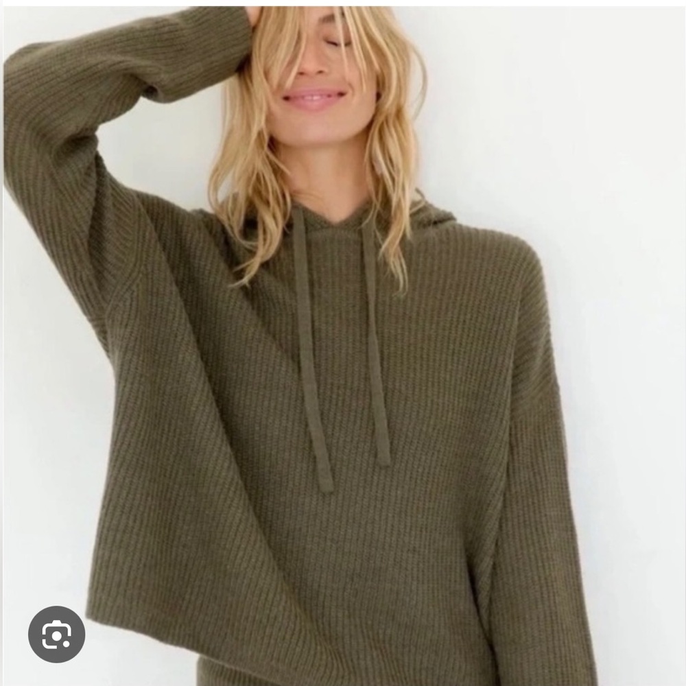 Jenni Kayne Cashmere Fisherman Hoodie in Olive